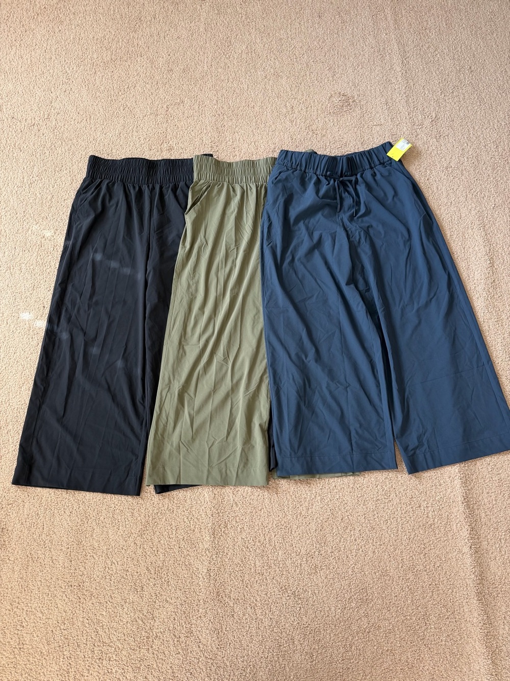 Active Wide Leg Pants